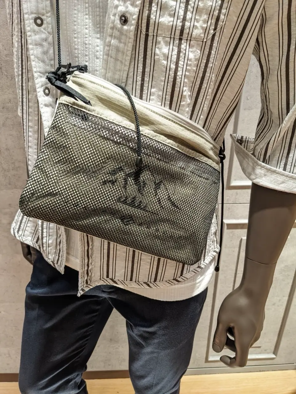 JOSEPH ABBOUD 大久 コーディネート画像