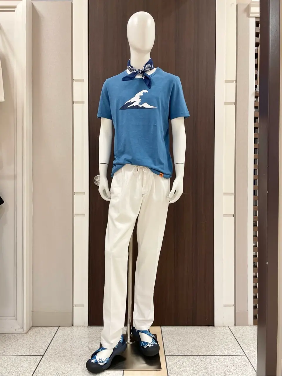 JOSEPH ABBOUD 松山 コーディネート画像