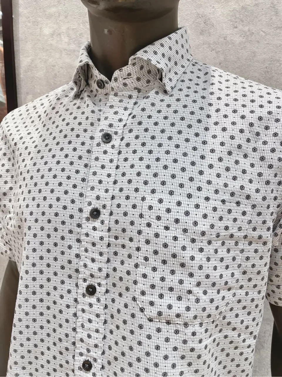 JOSEPH ABBOUD 二澤 コーディネート画像