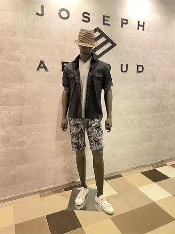 JOSEPH ABBOUD 東　 コーディネート画像