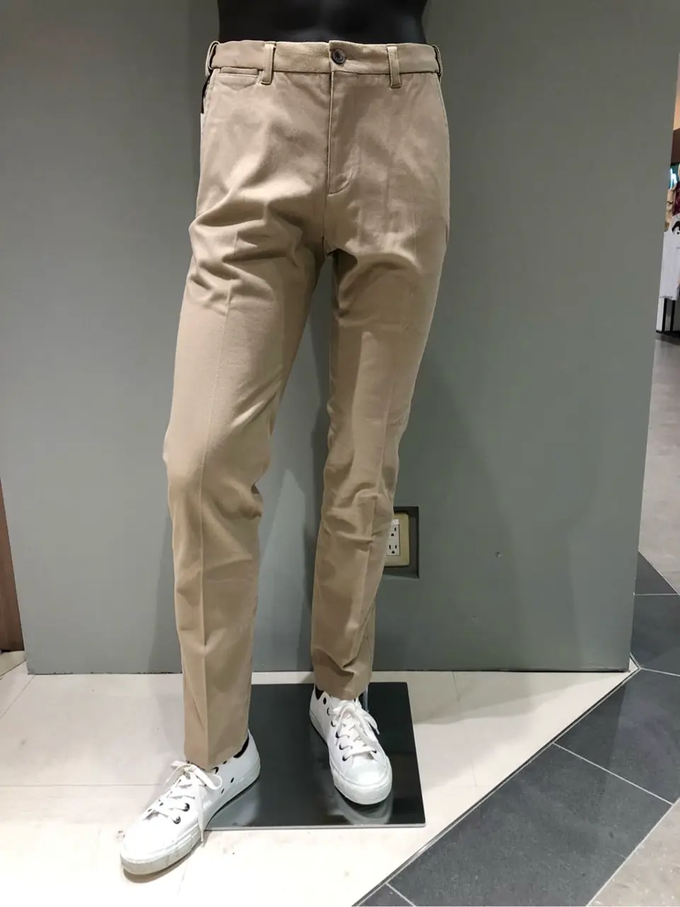 JOSEPH ABBOUD 川田 コーディネート画像