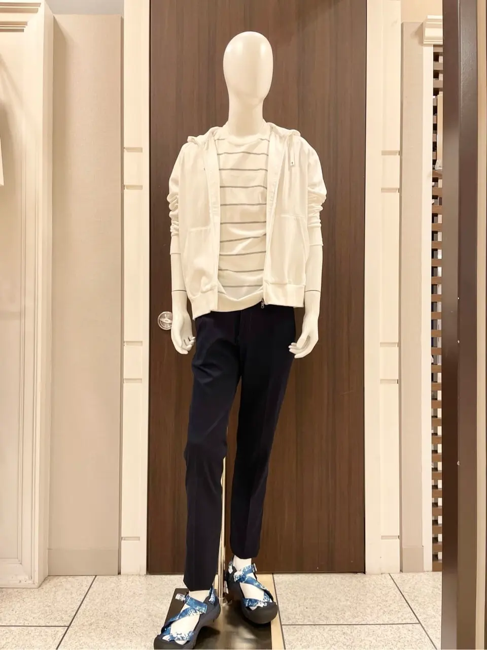 JOSEPH ABBOUD 松山 コーディネート画像