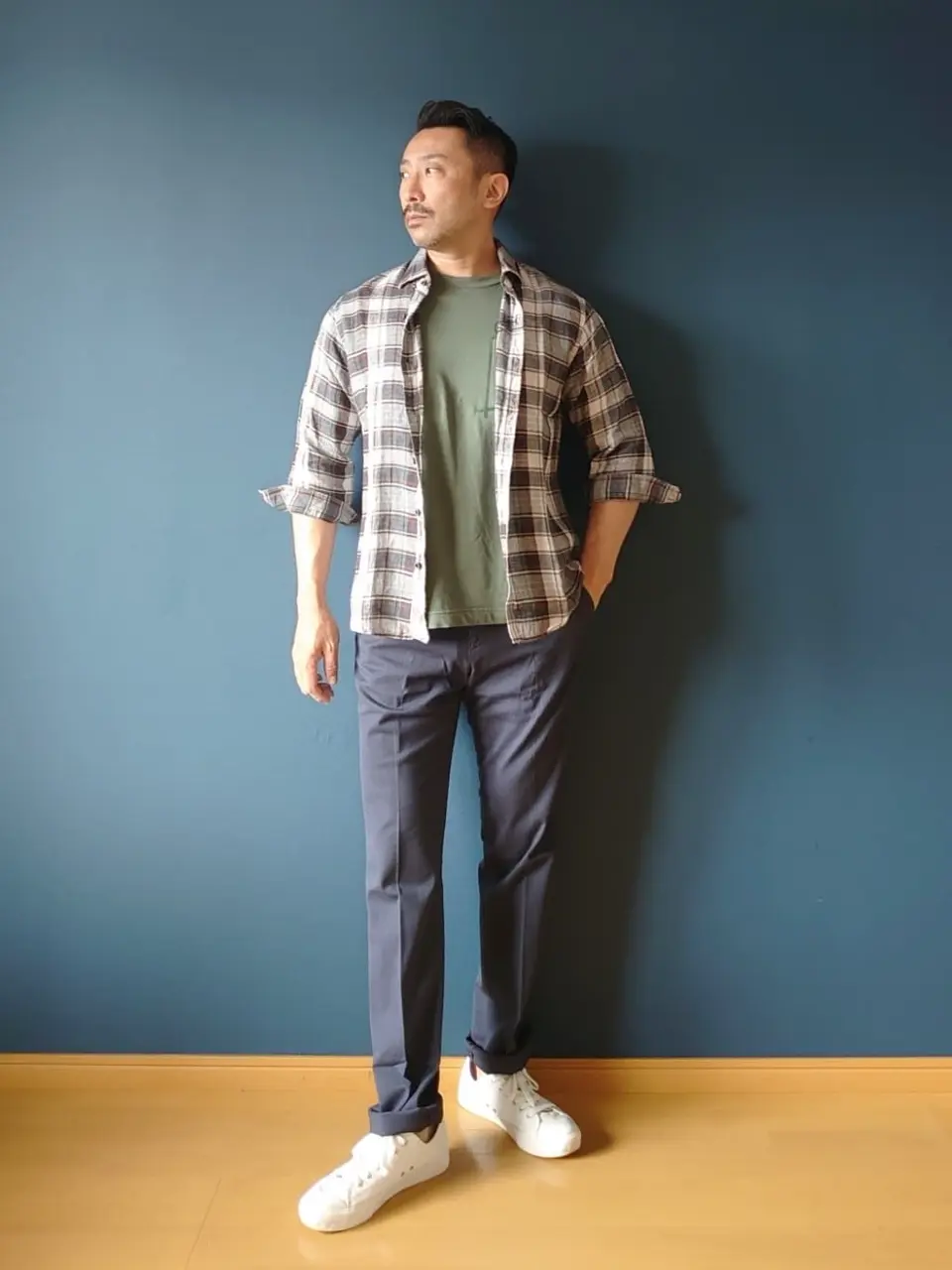 JOSEPH ABBOUD 安東 コーディネート画像