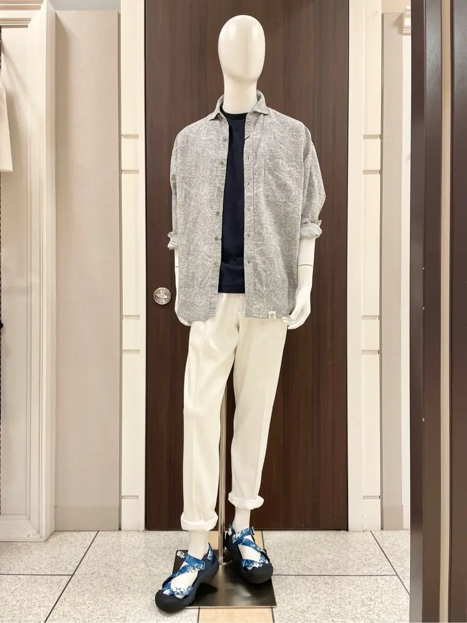 JOSEPH ABBOUD 松山 コーディネート画像