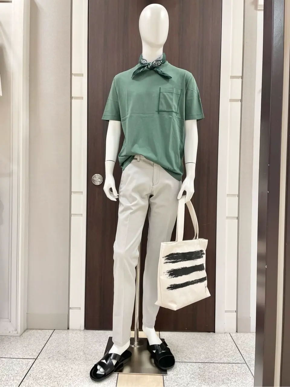 JOSEPH ABBOUD 松山 コーディネート画像