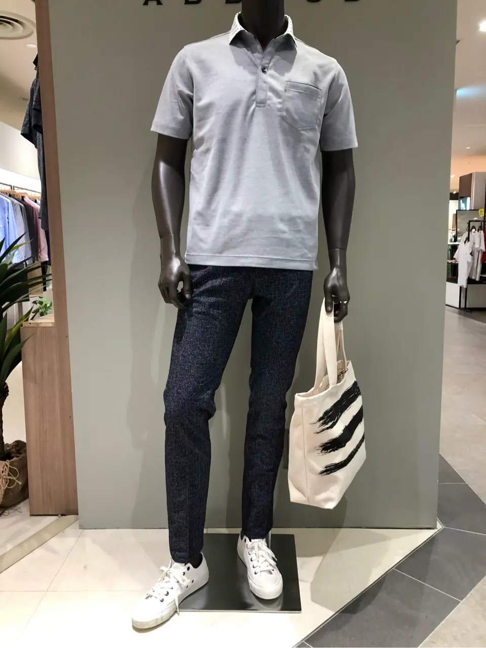 JOSEPH ABBOUD 川田 コーディネート画像