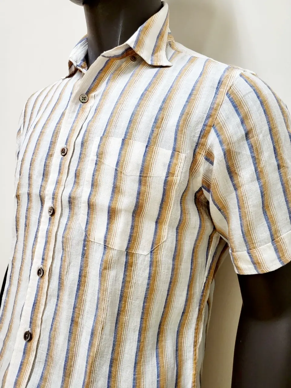 JOSEPH ABBOUD 亀井 コーディネート画像