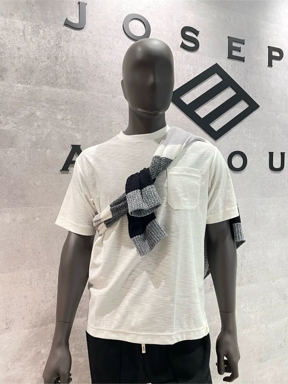 JOSEPH ABBOUD 東　 コーディネート画像