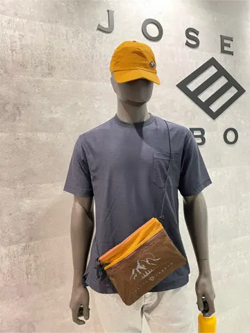 JOSEPH ABBOUD 東　 コーディネート画像