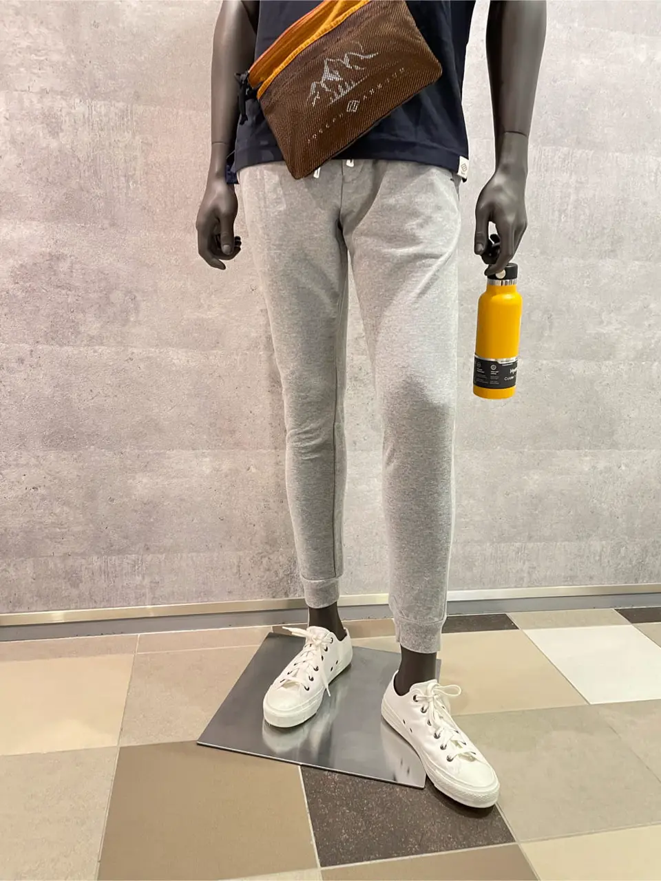 JOSEPH ABBOUD 東　 コーディネート画像