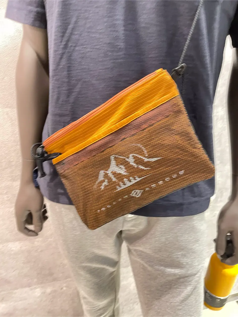 JOSEPH ABBOUD 東　 コーディネート画像