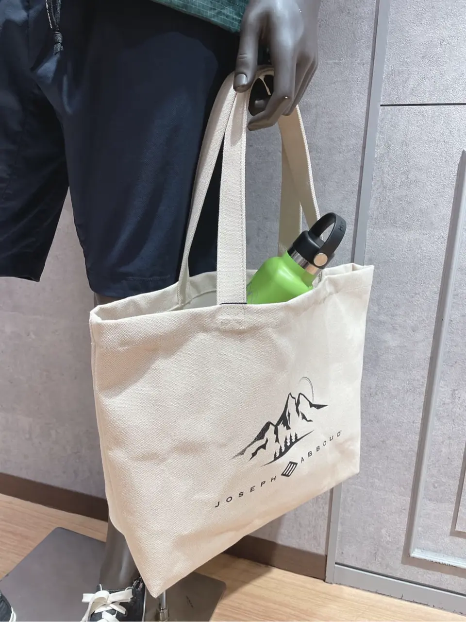 JOSEPH ABBOUD 二澤 コーディネート画像