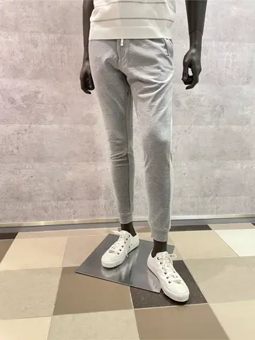 JOSEPH ABBOUD 東　 コーディネート画像