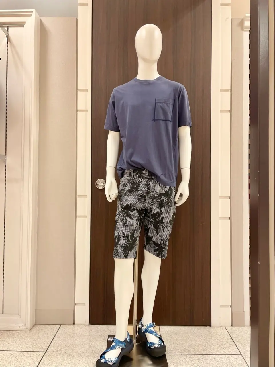 JOSEPH ABBOUD 松山 コーディネート画像