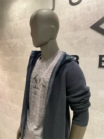 JOSEPH ABBOUD 東　 コーディネート画像