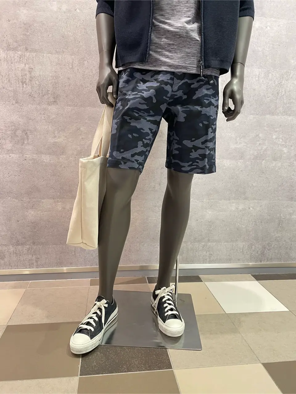 JOSEPH ABBOUD 東　 コーディネート画像