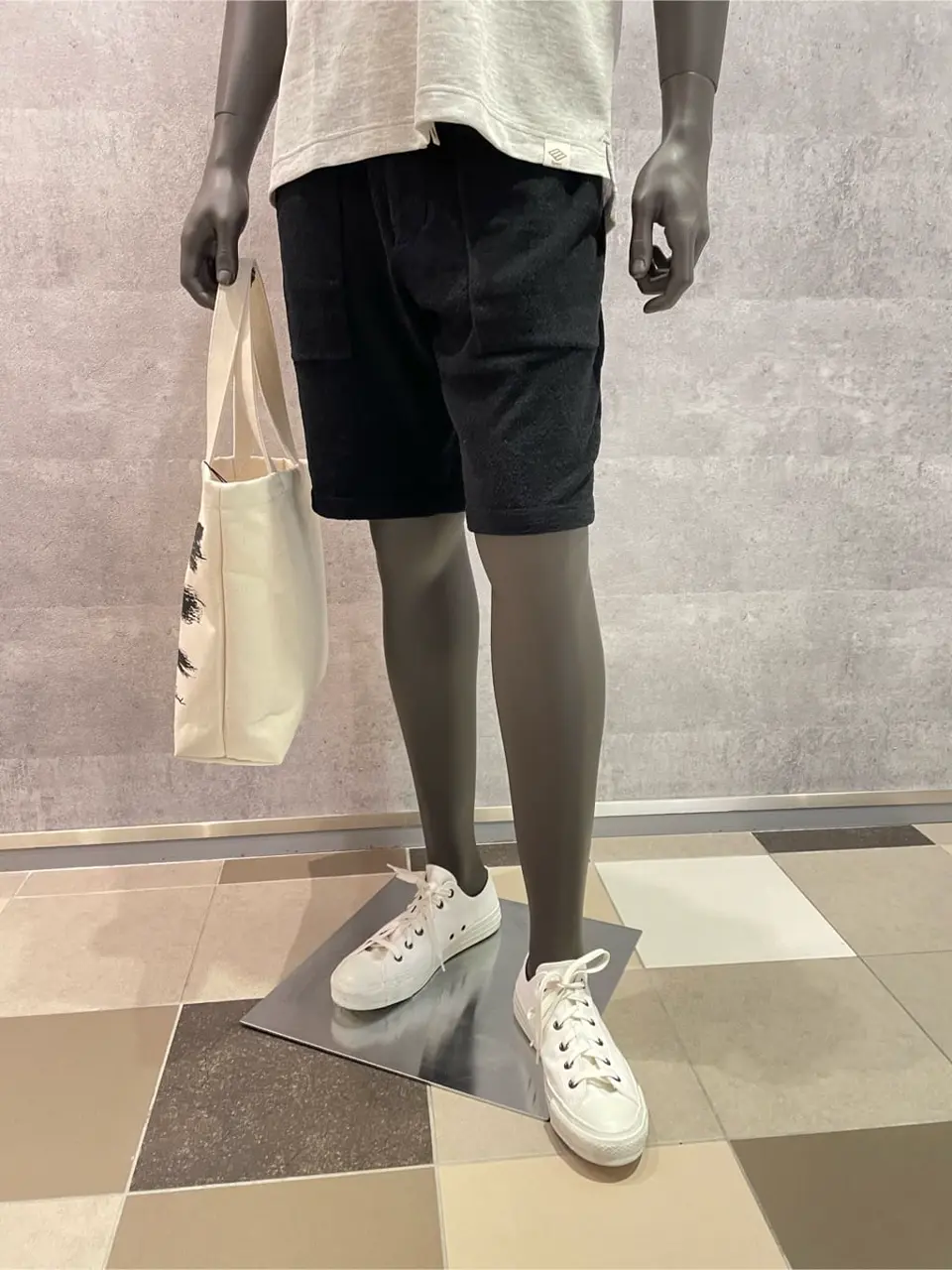 JOSEPH ABBOUD 東　 コーディネート画像