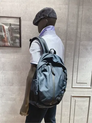 JOSEPH ABBOUD 二澤 コーディネート画像