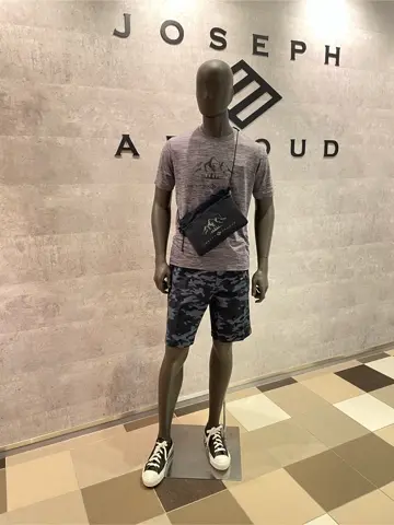 JOSEPH ABBOUD 東　 コーディネート画像