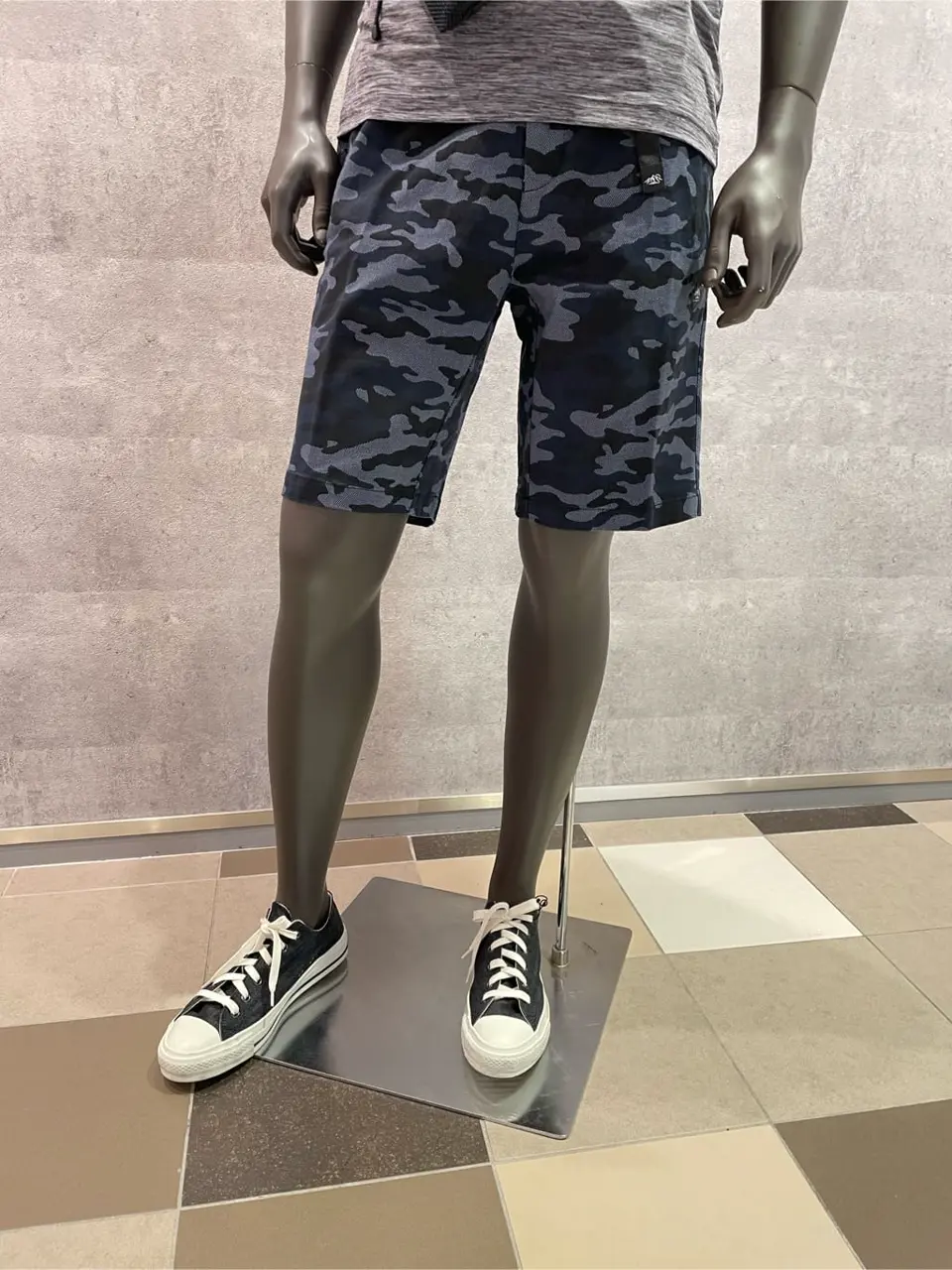 JOSEPH ABBOUD 東　 コーディネート画像