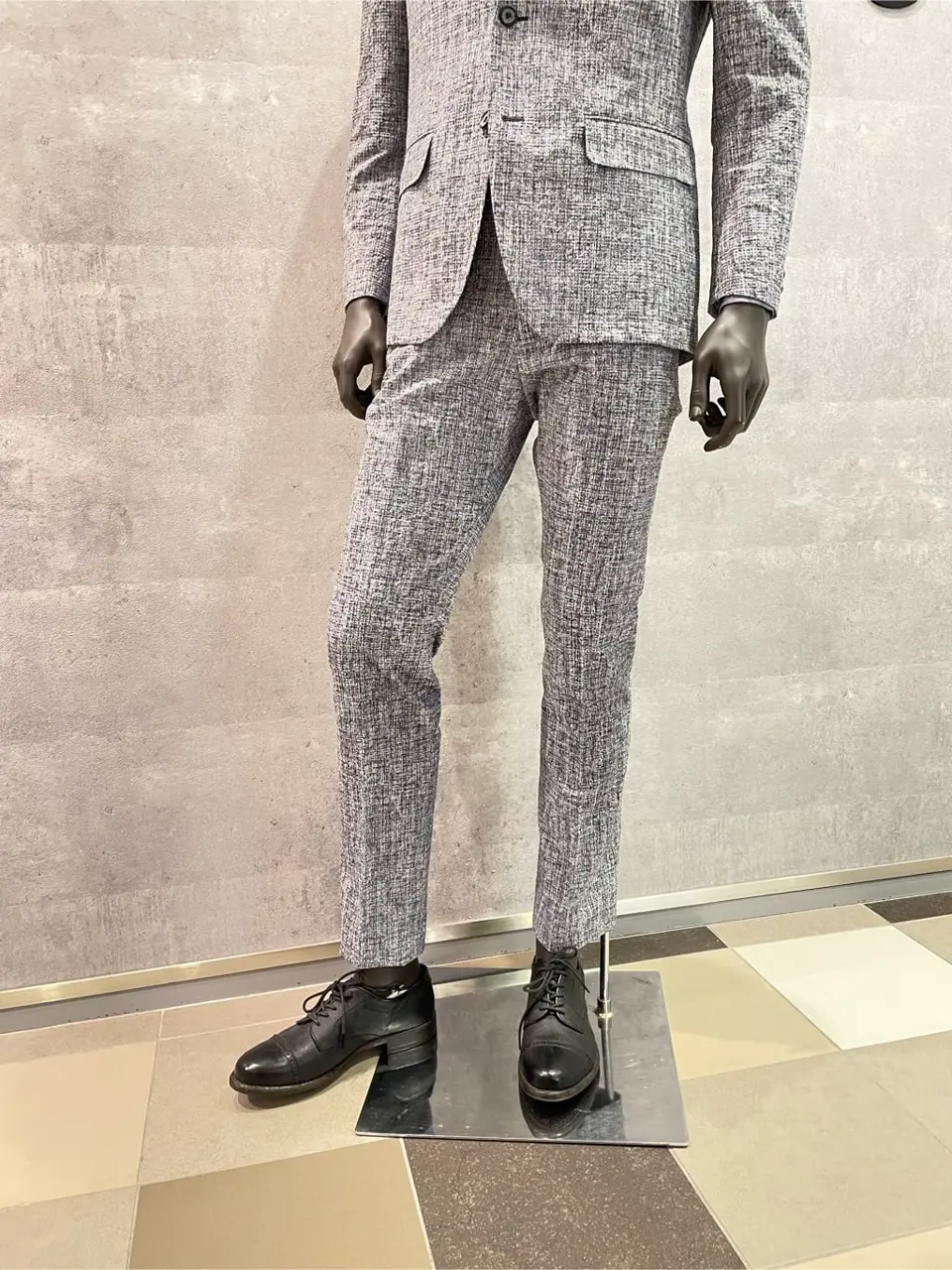 JOSEPH ABBOUD 東　 コーディネート画像