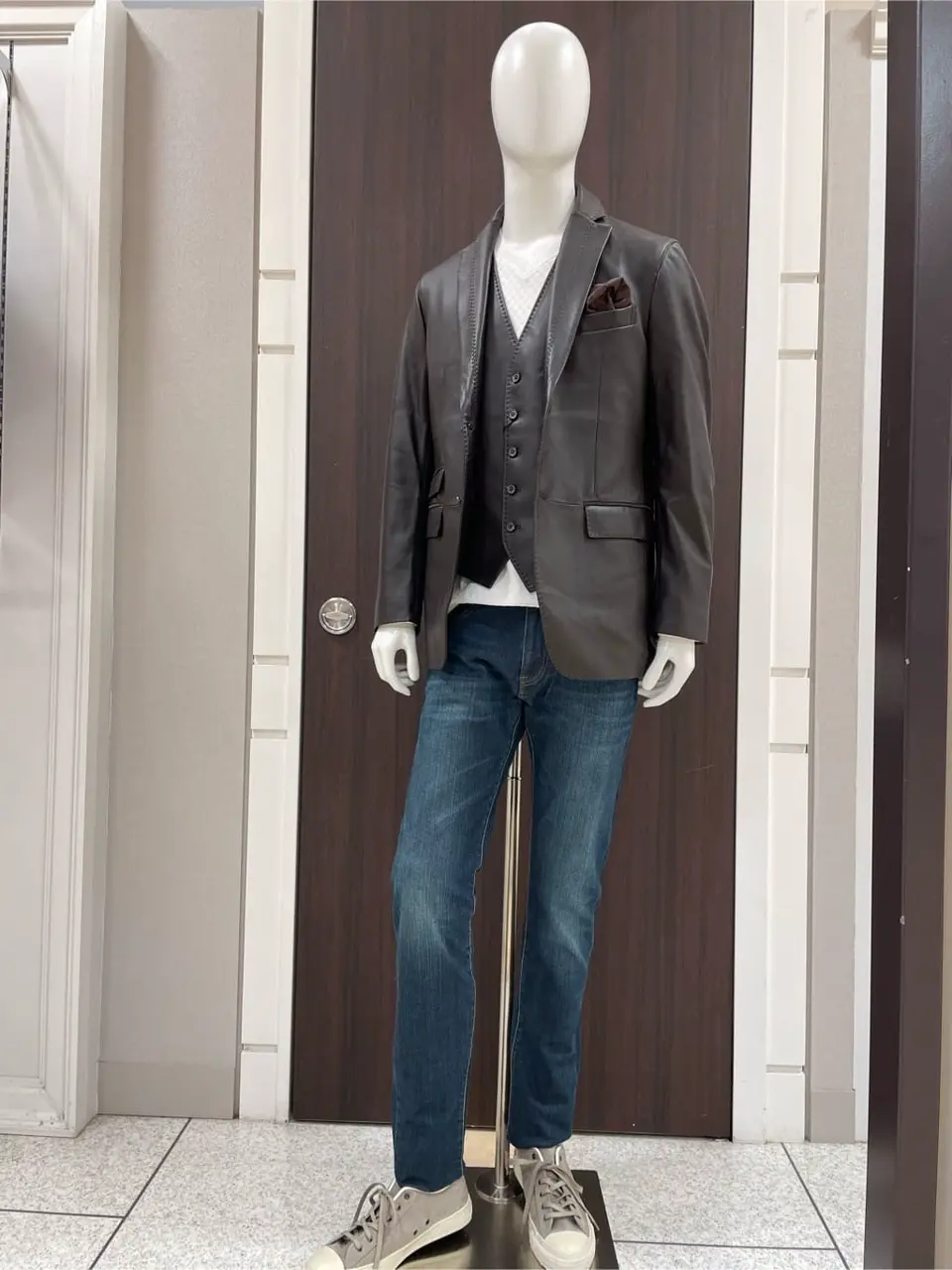 JOSEPH ABBOUD 松山 コーディネート画像