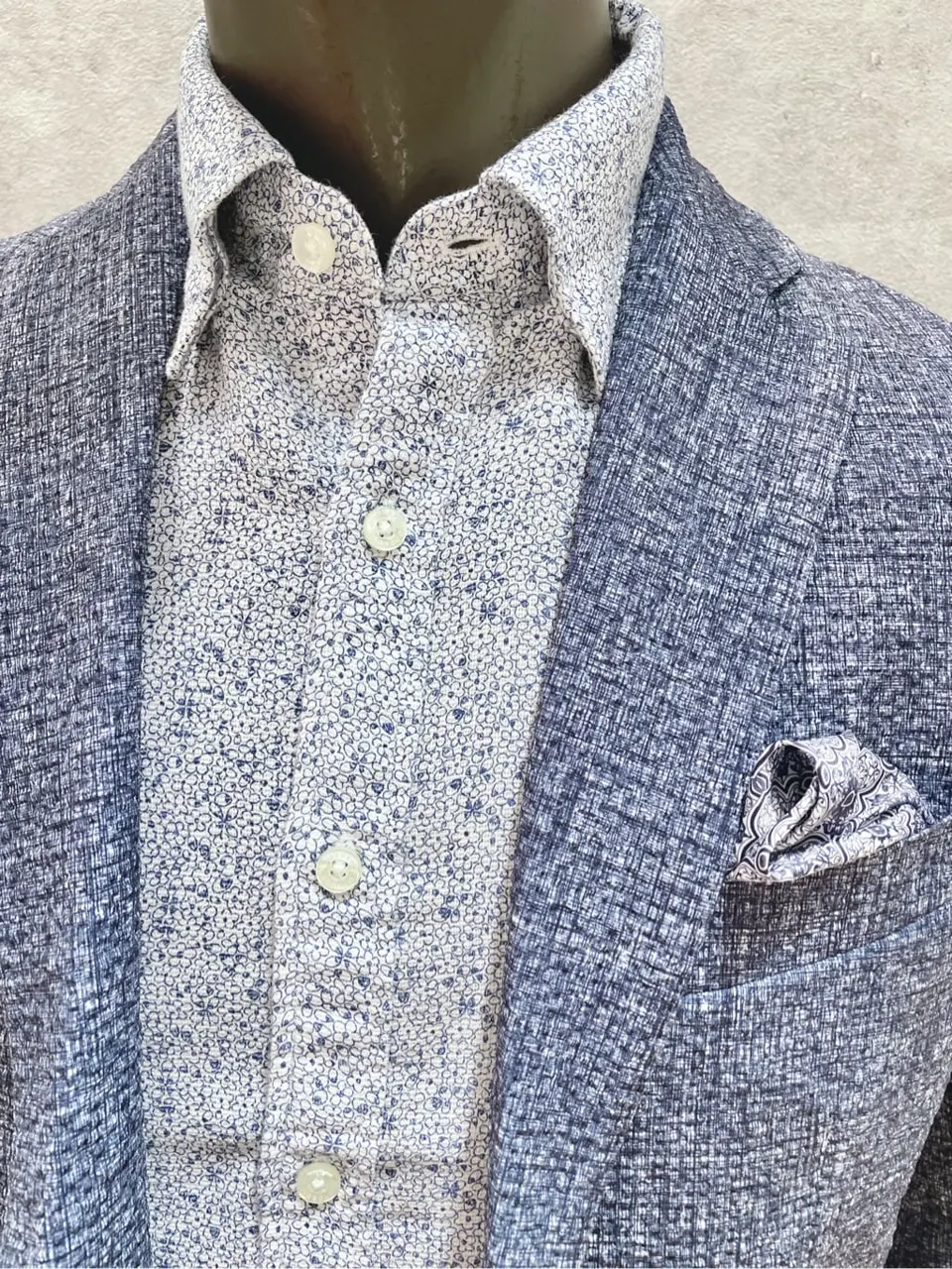 JOSEPH ABBOUD 二澤 コーディネート画像