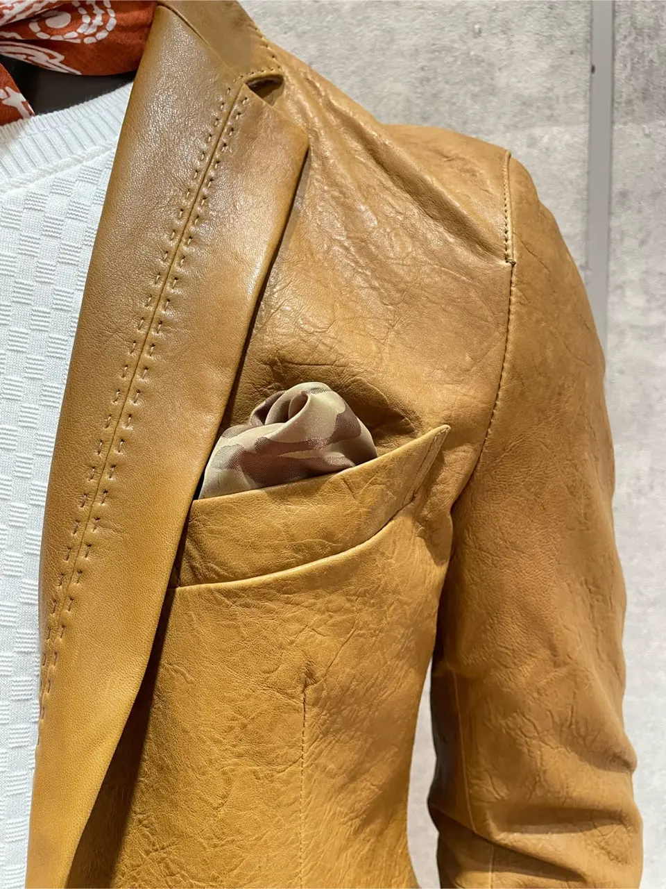 JOSEPH ABBOUD 東　 コーディネート画像