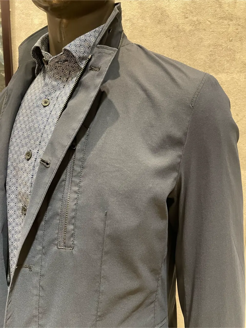 JOSEPH ABBOUD 東　 コーディネート画像