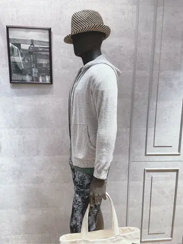 JOSEPH ABBOUD 二澤 コーディネート画像