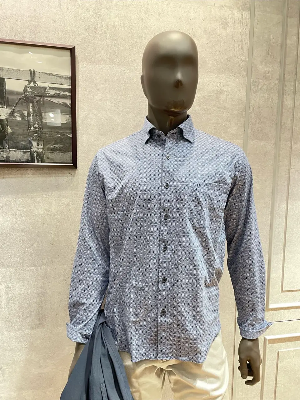 JOSEPH ABBOUD 東　 コーディネート画像