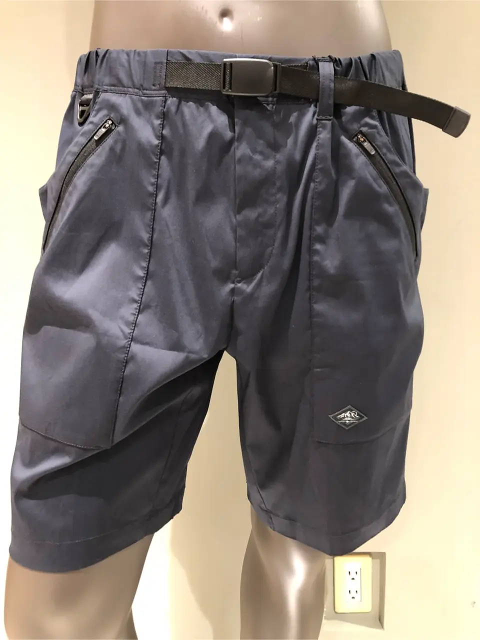 JOSEPH ABBOUD 川田 コーディネート画像