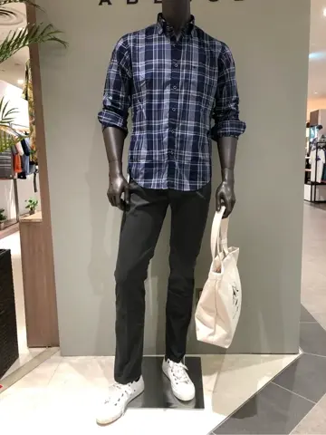 JOSEPH ABBOUD 川田 コーディネート画像