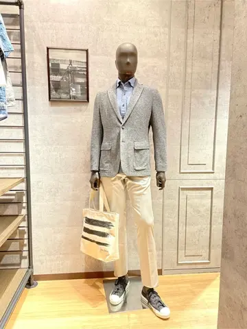 JOSEPH ABBOUD 東　 コーディネート画像