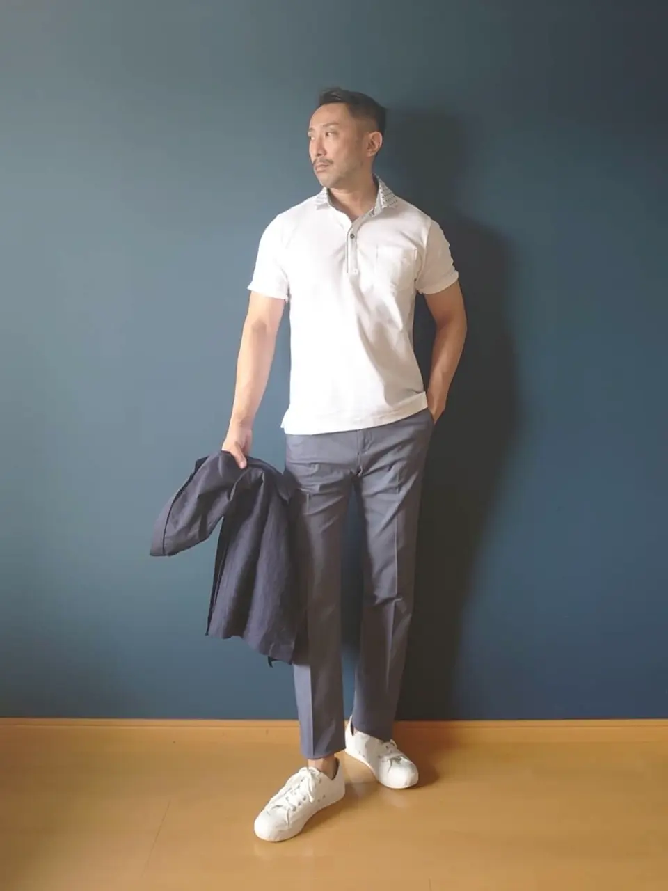 JOSEPH ABBOUD 安東 コーディネート画像