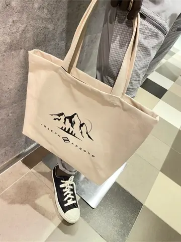 JOSEPH ABBOUD 東　 コーディネート画像