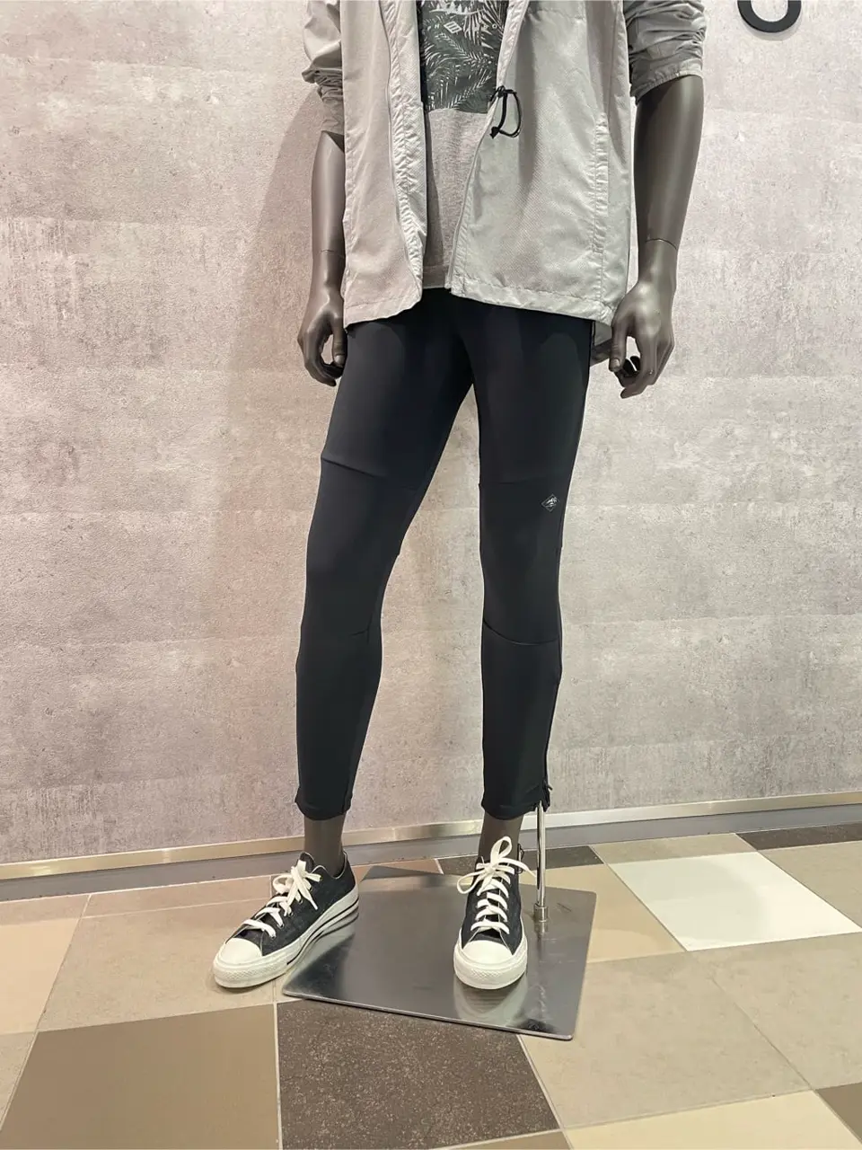 JOSEPH ABBOUD 東　 コーディネート画像