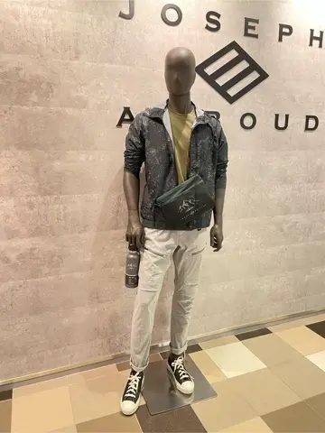 JOSEPH ABBOUD 東　 コーディネート画像