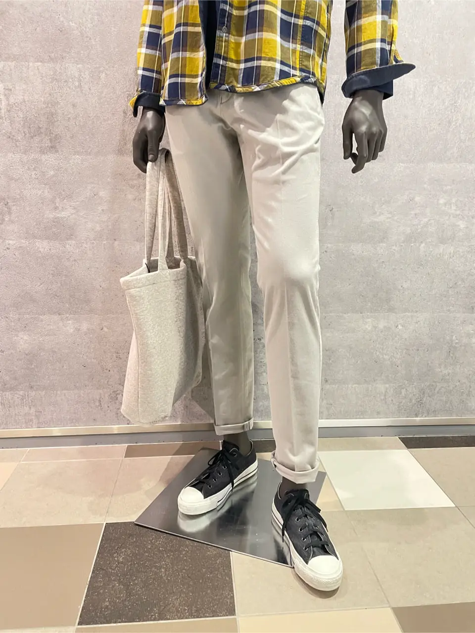 JOSEPH ABBOUD 東　 コーディネート画像