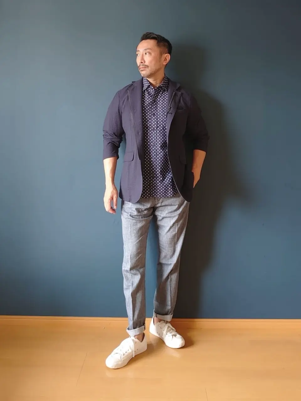 JOSEPH ABBOUD 安東 コーディネート画像