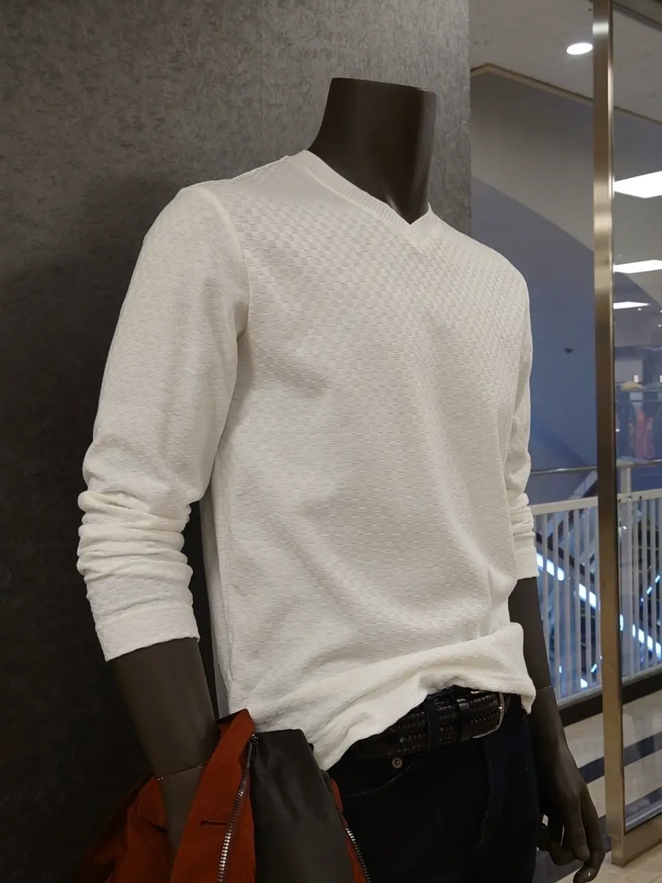 JOSEPH ABBOUD 石川 コーディネート画像