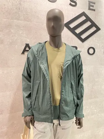 JOSEPH ABBOUD 東　 コーディネート画像