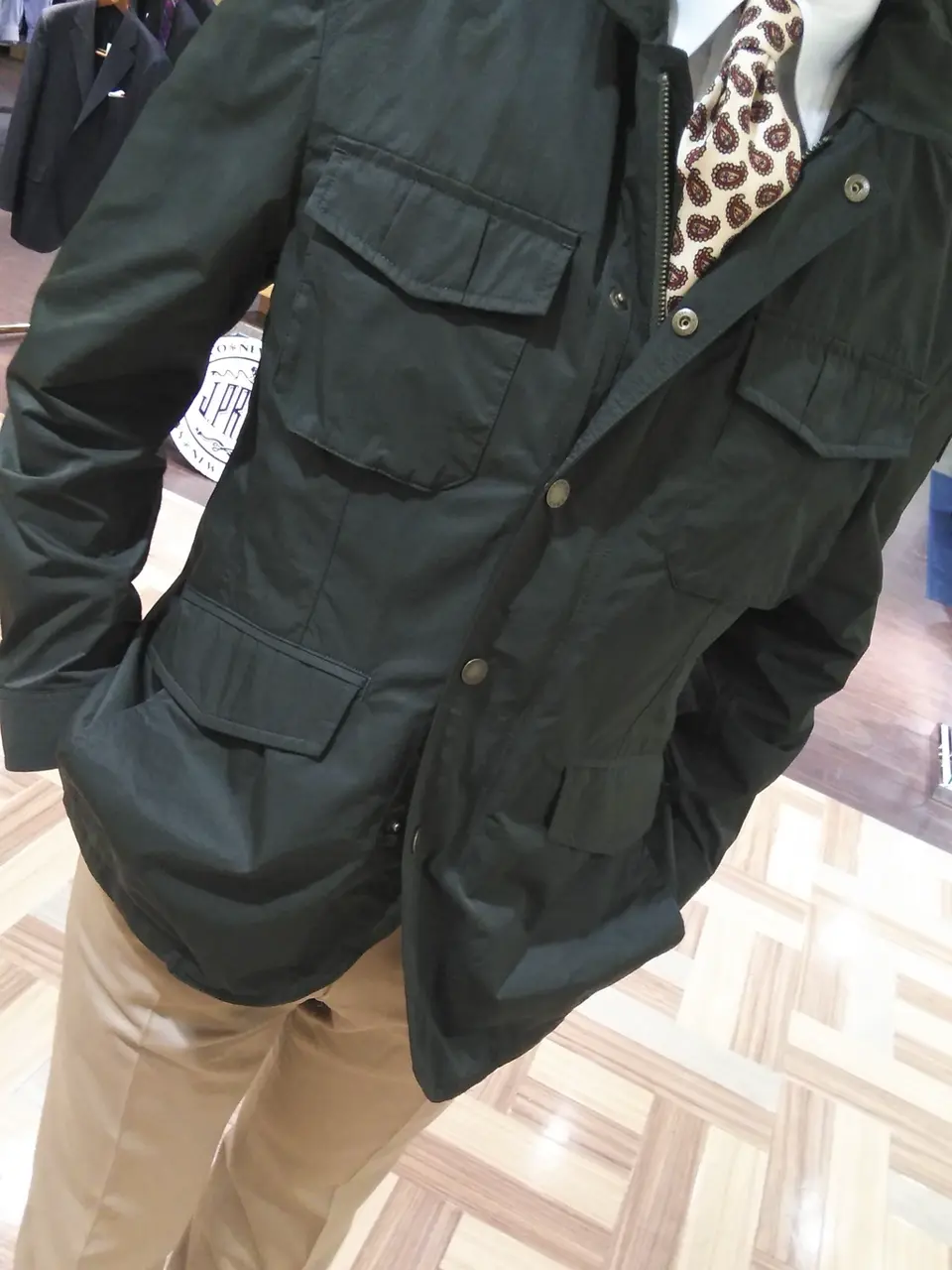 JOSEPH ABBOUD 森部 コーディネート画像