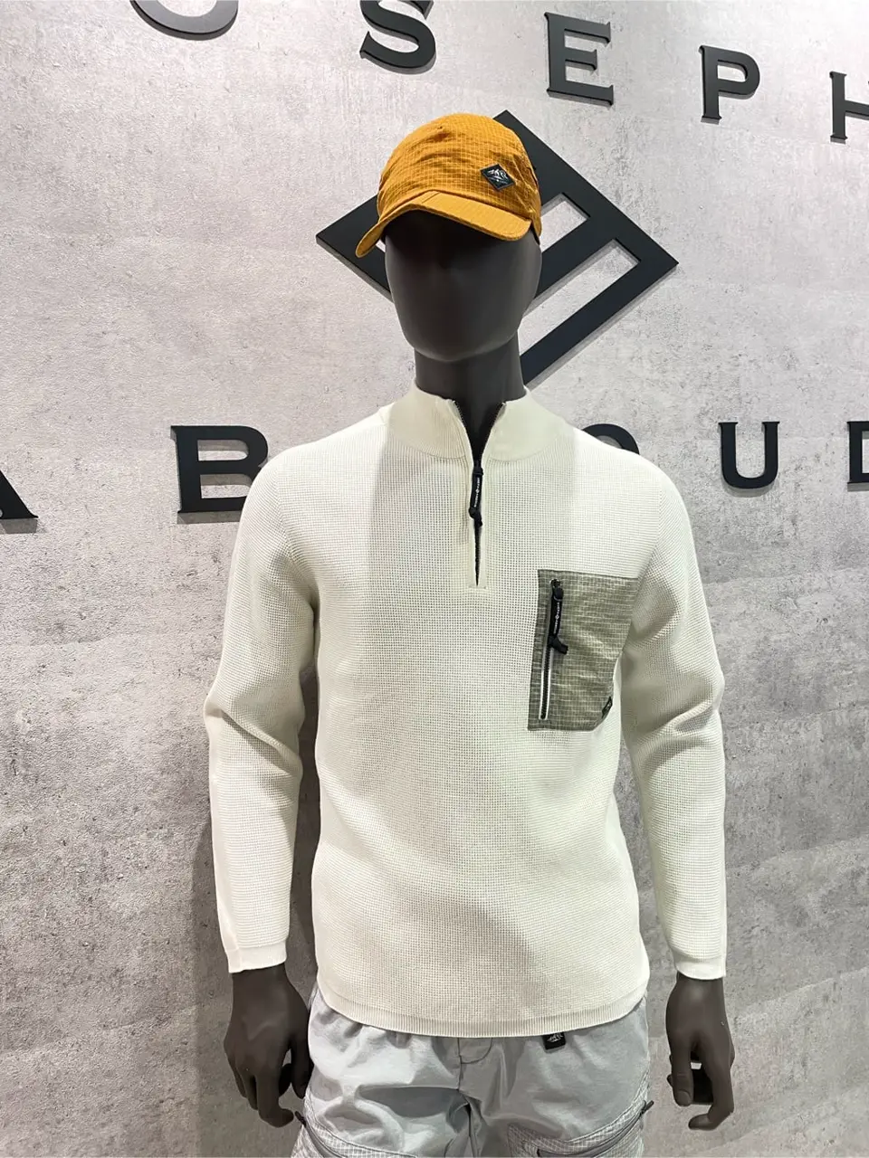 JOSEPH ABBOUD 東　 コーディネート画像