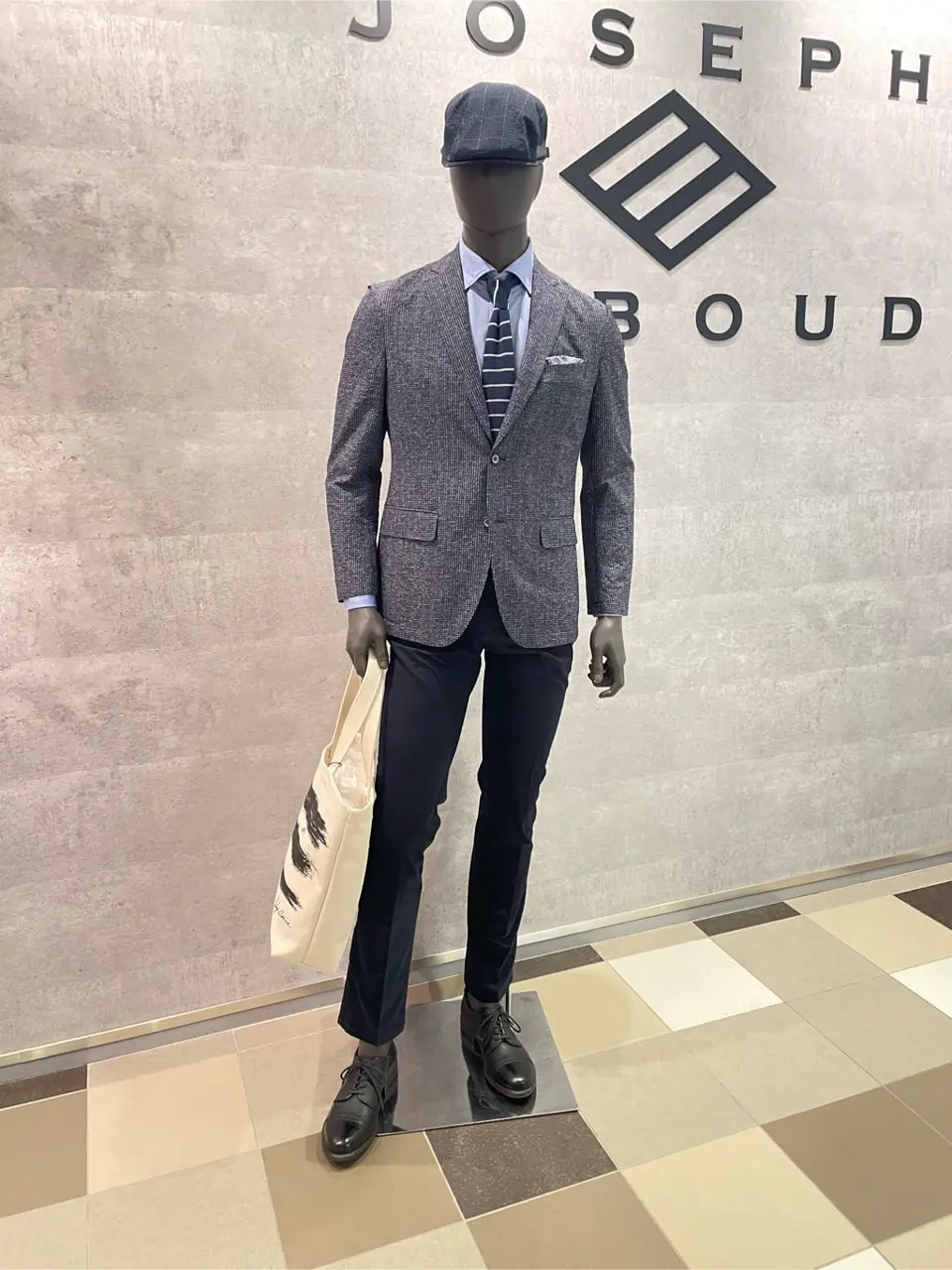  東　 コーディネート画像