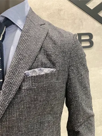 JOSEPH ABBOUD 東　 コーディネート画像