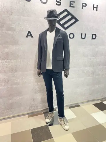 JOSEPH ABBOUD 東　 コーディネート画像