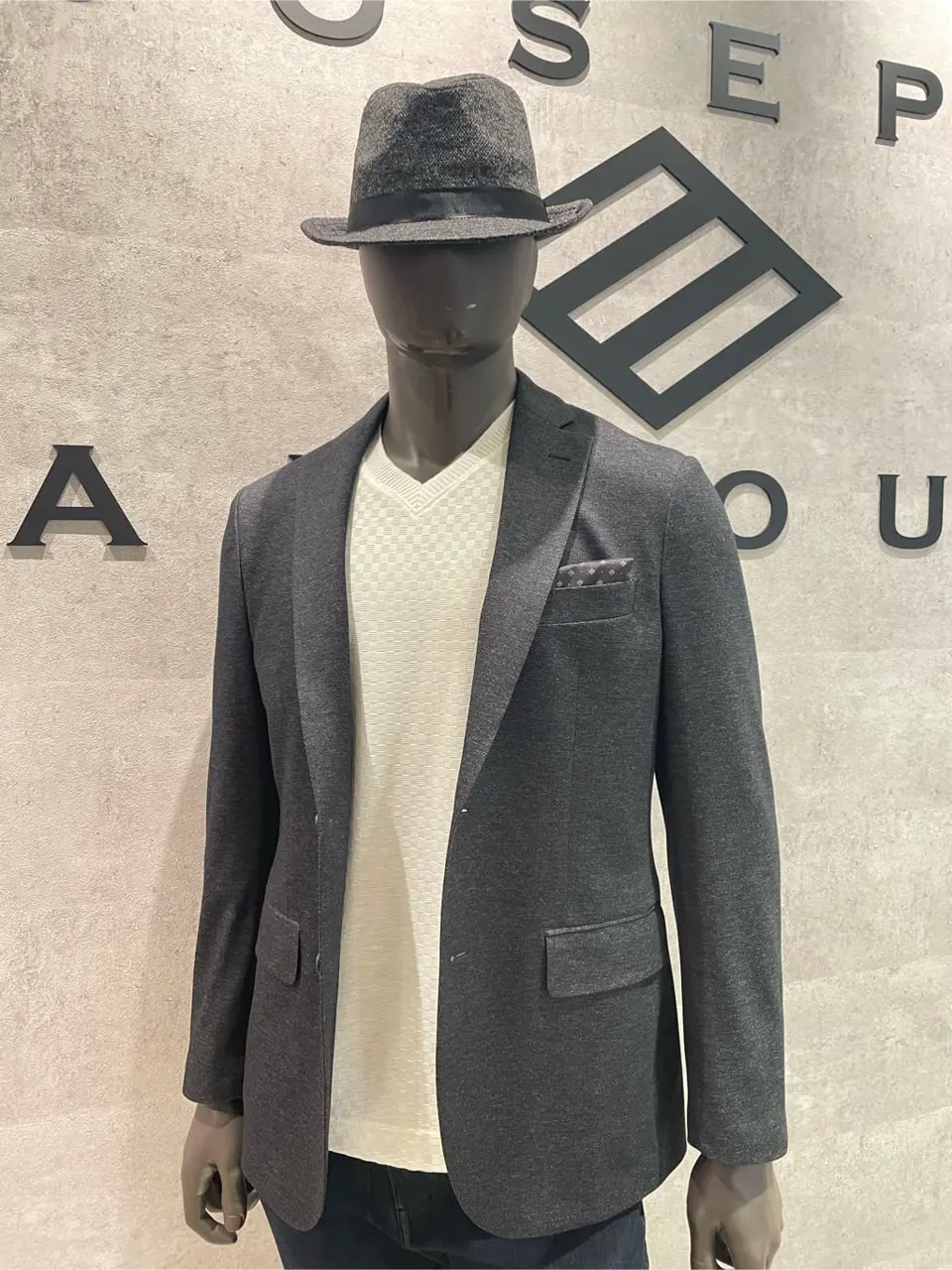 JOSEPH ABBOUD 東　 コーディネート画像