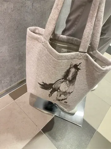 JOSEPH ABBOUD 東　 コーディネート画像