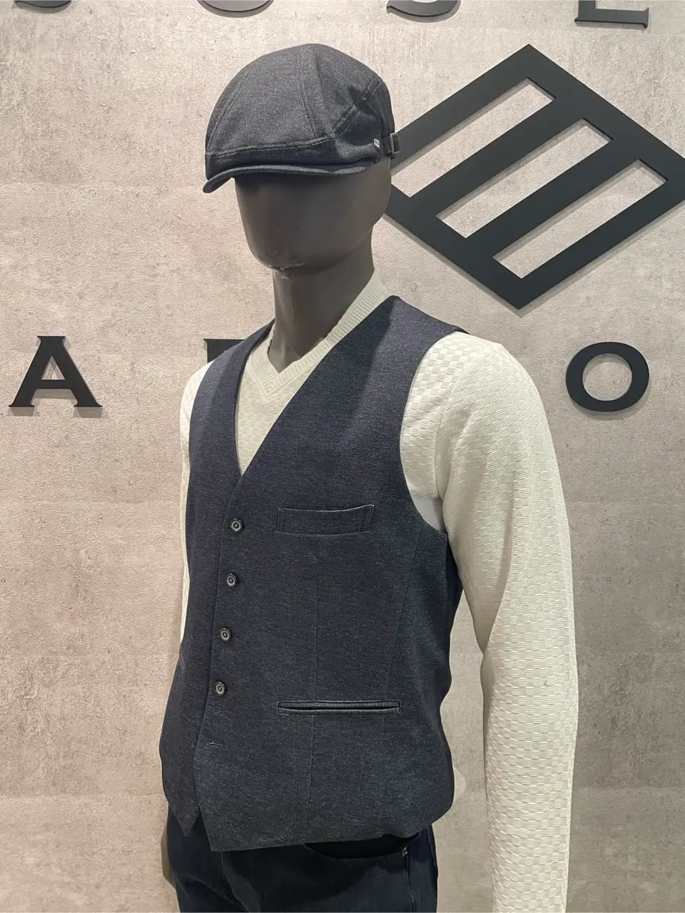 JOSEPH ABBOUD 東　 コーディネート画像